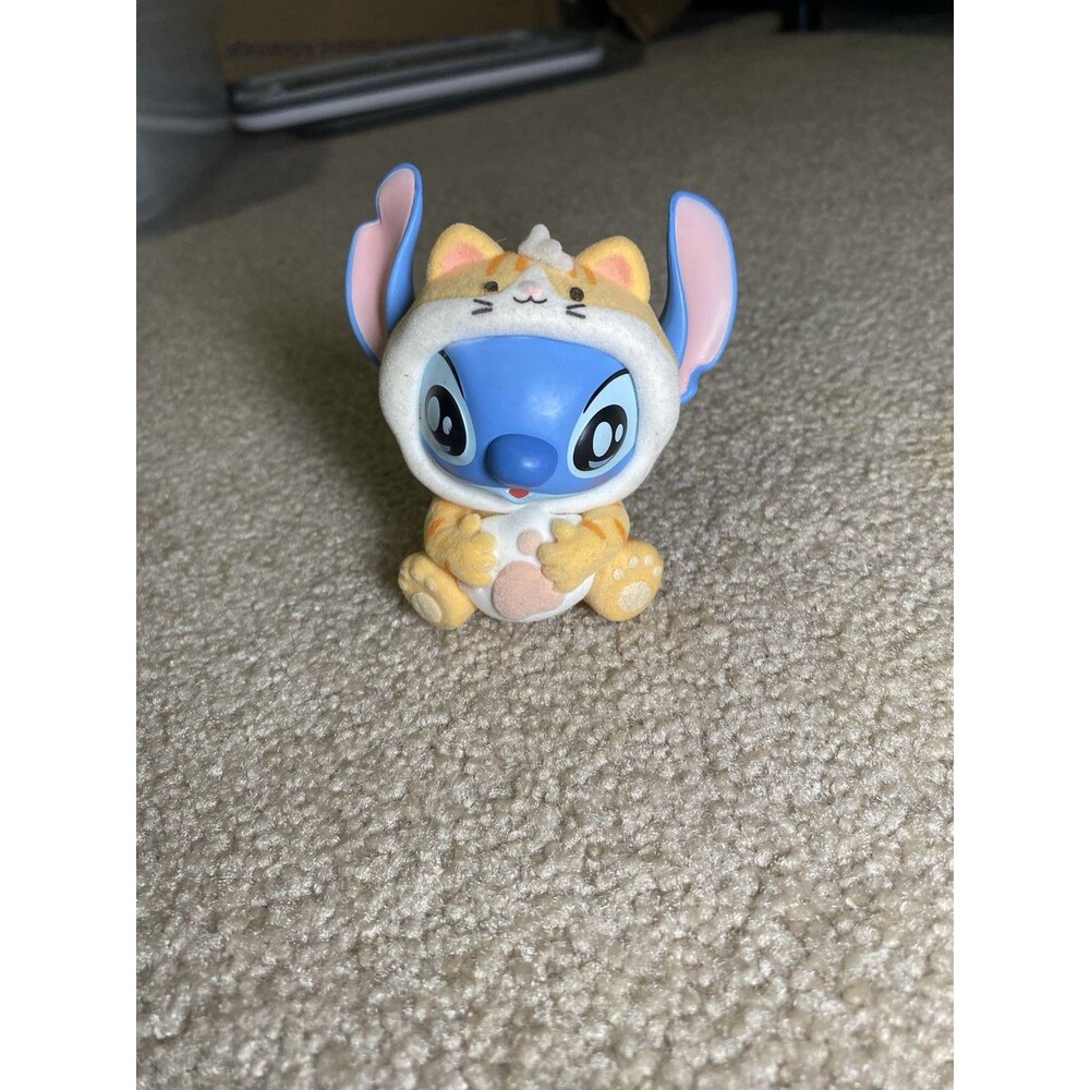 Disney Funko Mystery Minis Stitch in Costume Cheshire Cat Mini Vinyl Figure